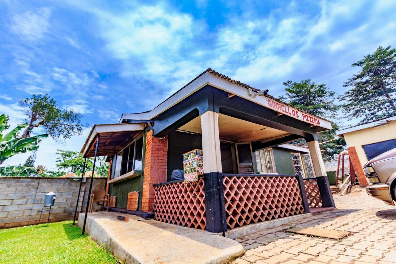 Frontiers Hotel Entebbe Exteriér fotografie